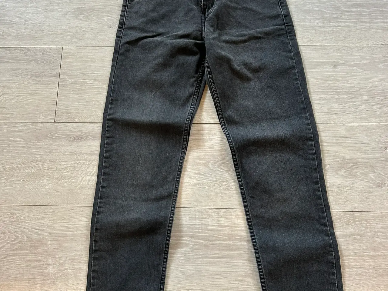 Billede 3 - NYE Levi's 511 jeans – Str. W26 (2 par haves)