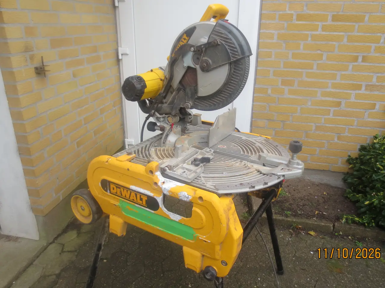 Billede 1 - 1 stk De Walt Model D27107 Kap-gerringssav