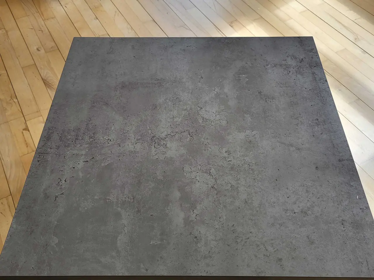 Billede 6 - Spisebordssæt +sidebord. 
