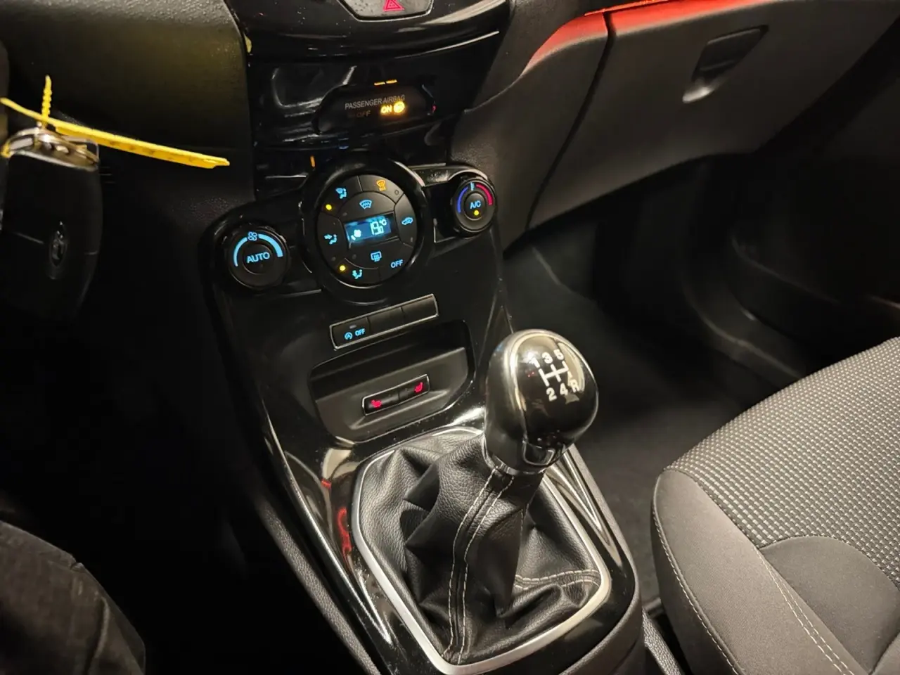 Billede 11 - Ford Fiesta 1,0 SCTi 100 Titanium