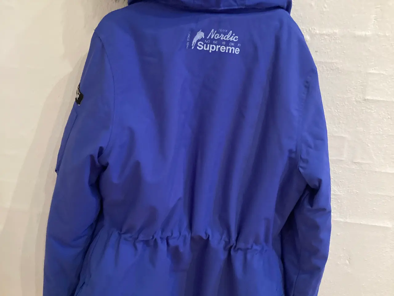 Billede 3 - Varm parka vinterjakke med mange detaljer