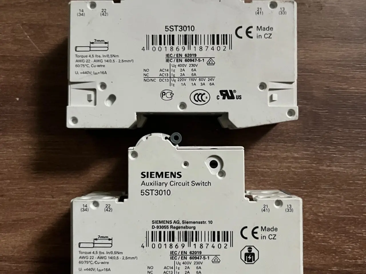 Billede 2 - 2x Siemens MCB automatsikring & Auxiliary Switches