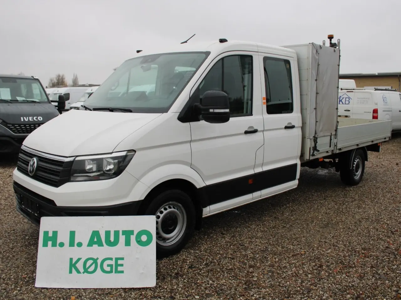 Billede 1 - VW Crafter 35 2,0 TDi 177 Mandskabsvogn m/lad L4 RWD