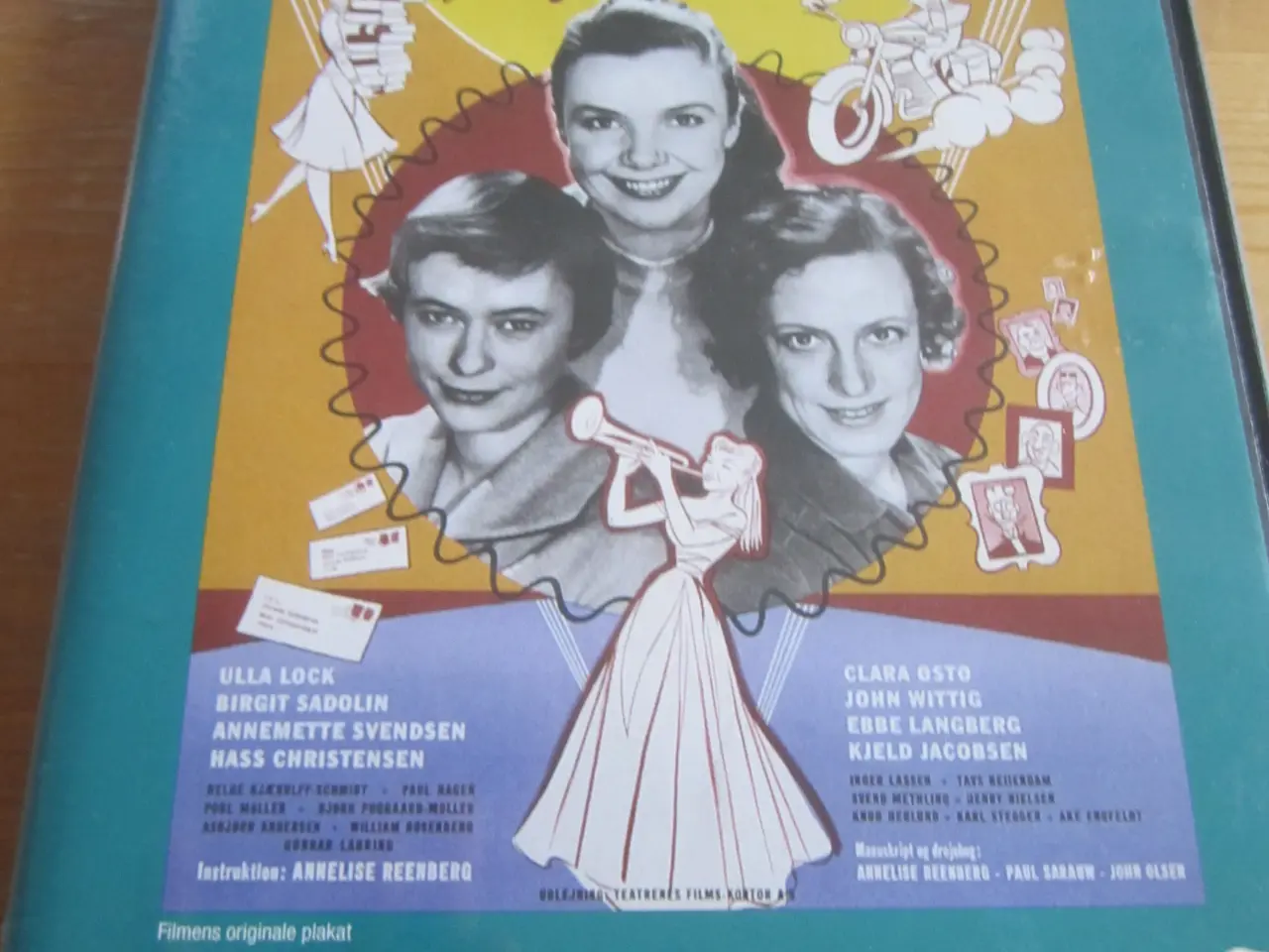 Billede 2 - BYD. TRE PIGER FRA JYLLAND. Dvd.