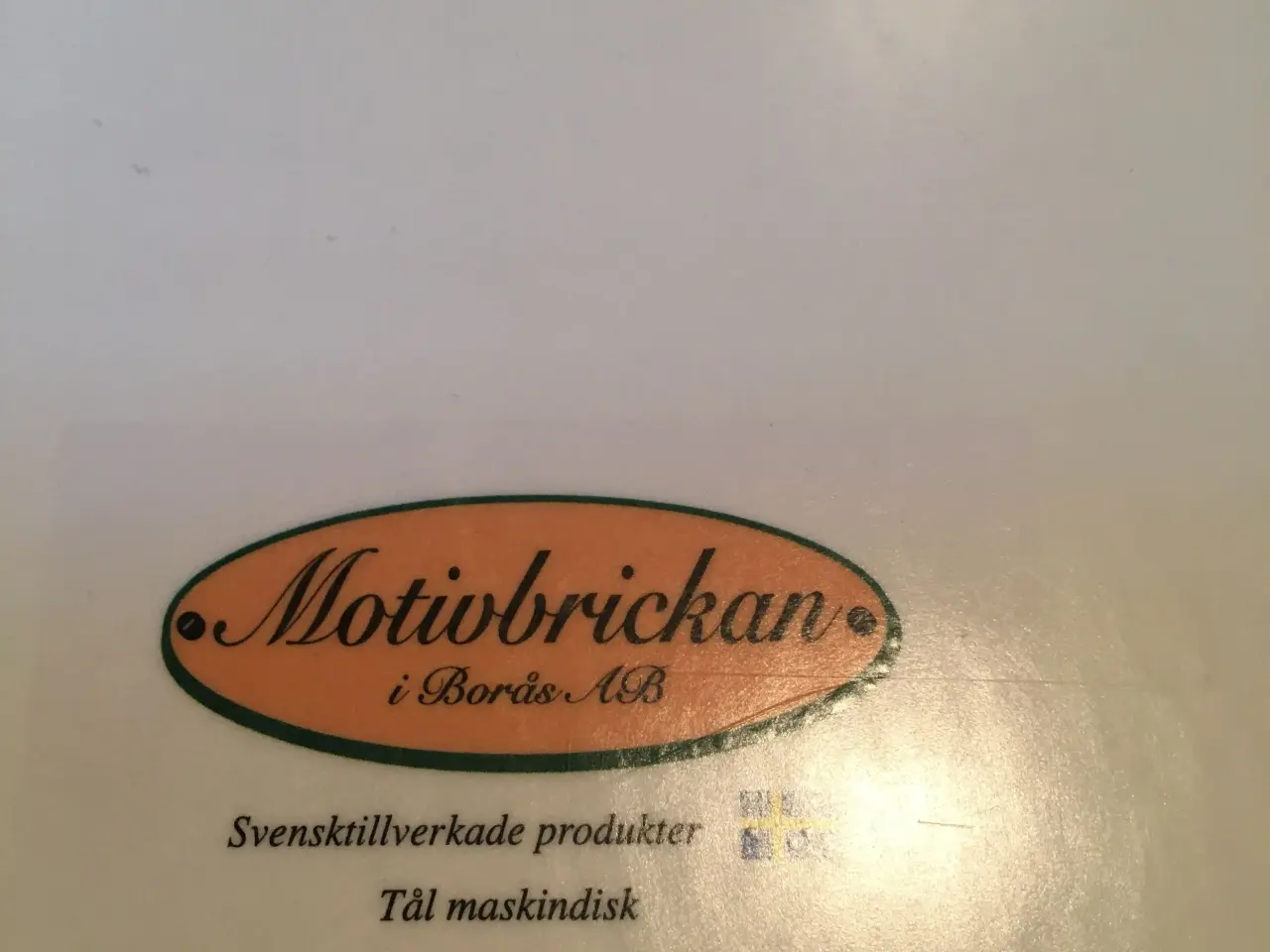 Billede 2 - Træbakke og 6 coasters med deco.