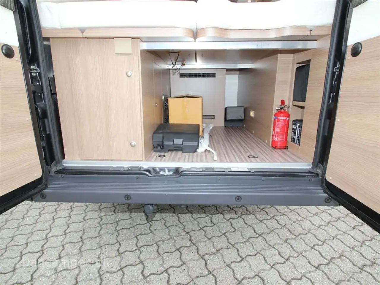 Billede 4 - 2019 - Carthago van 640 LE Chaming   Carthago Charming, Luksusvan godt udstyret - Enkeltsengsmodel. 150Hk Automatgear - Solcelle - inverter mm.