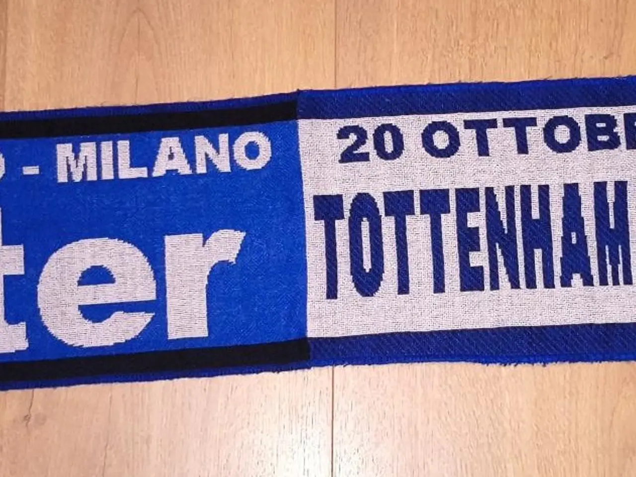 Billede 2 - NYT INTER VS TOTTENHAM HOTSPURS HALSTØRKLÆDE