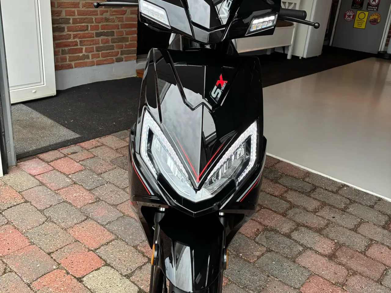 Billede 6 - Vga Street X 45 km 2025. 975 km