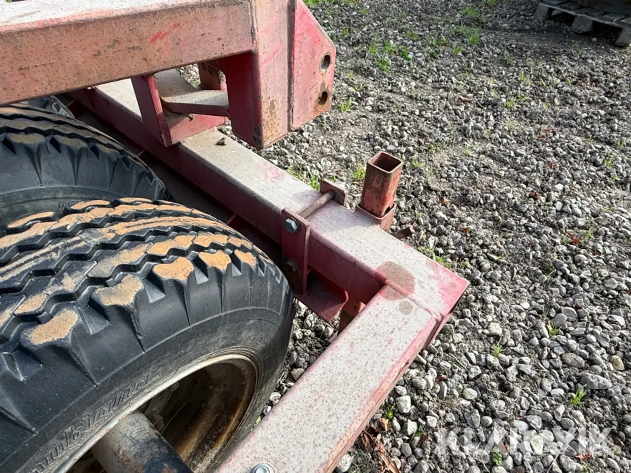 Billede 10 - Frontpakker HE-VA Press-roller 150 Med 4 gummihjul