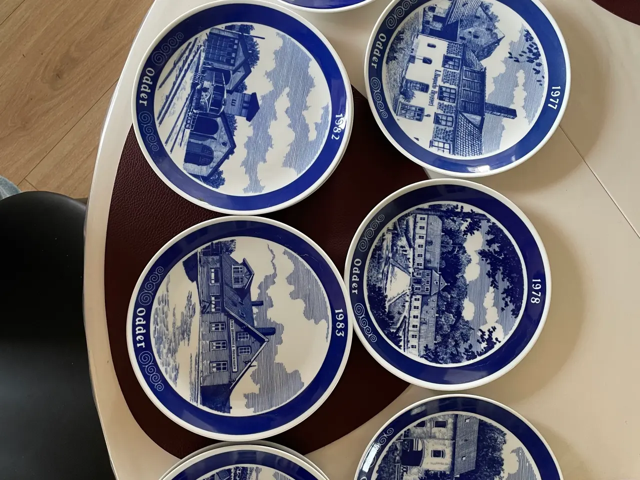 Billede 2 - Odder platter med lokale motiver