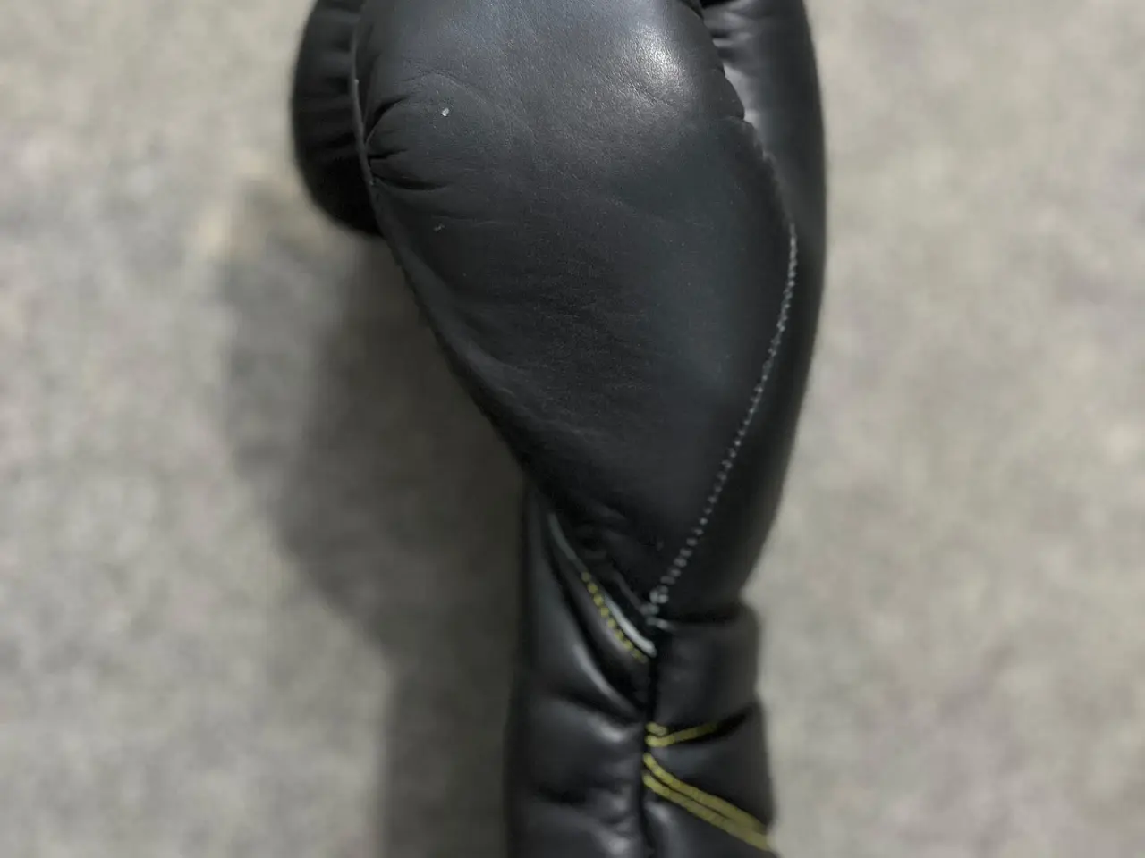 Billede 2 - Black Boxing Gloves Genuine Cowhide Leather
