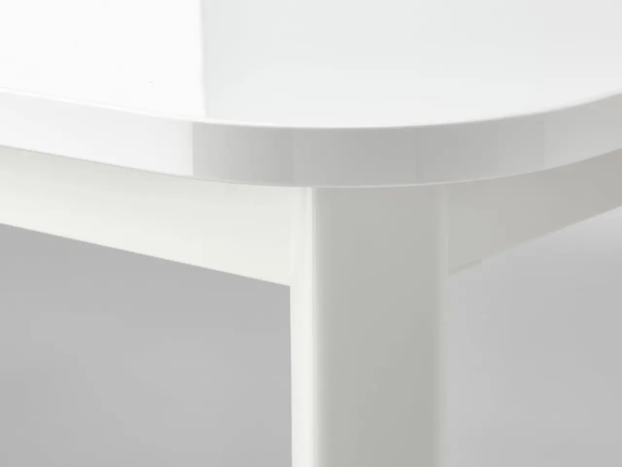Billede 4 - Nyt hvidt spisebord
