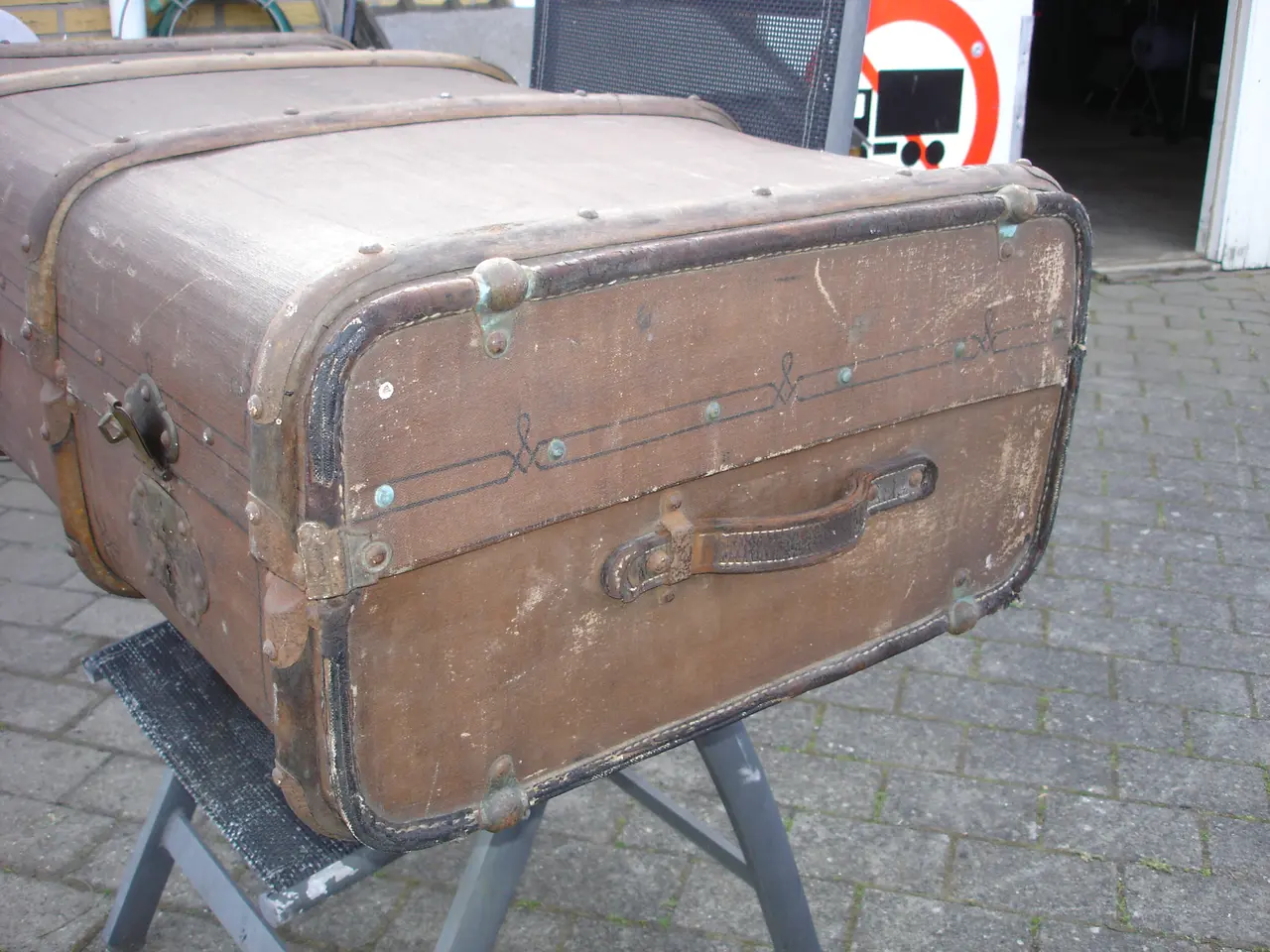 Billede 5 - Antik Gammel rejsekuffert