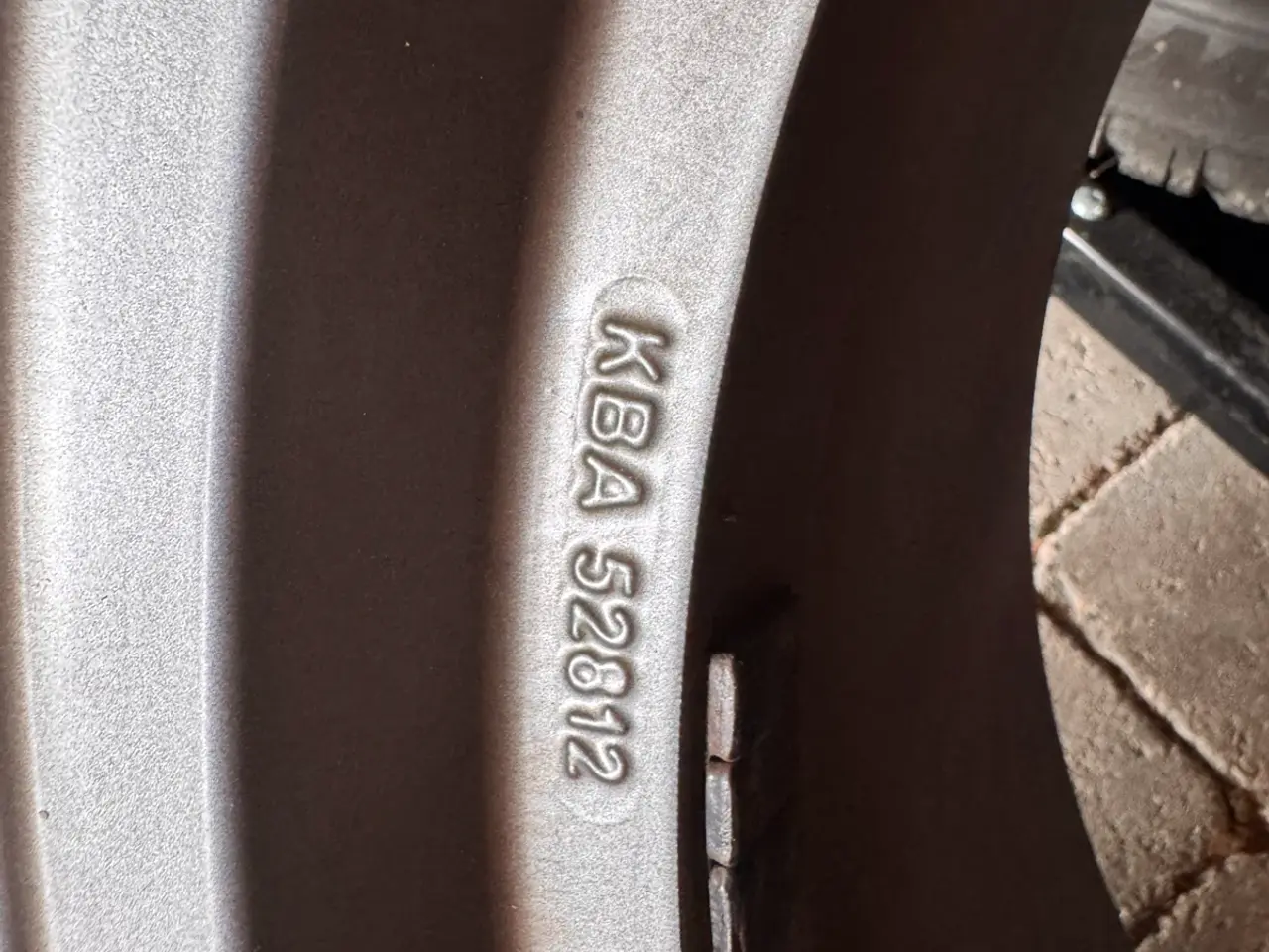 Billede 9 - Originale Nissan Ariya 19” vinterhjul – kun kørt c