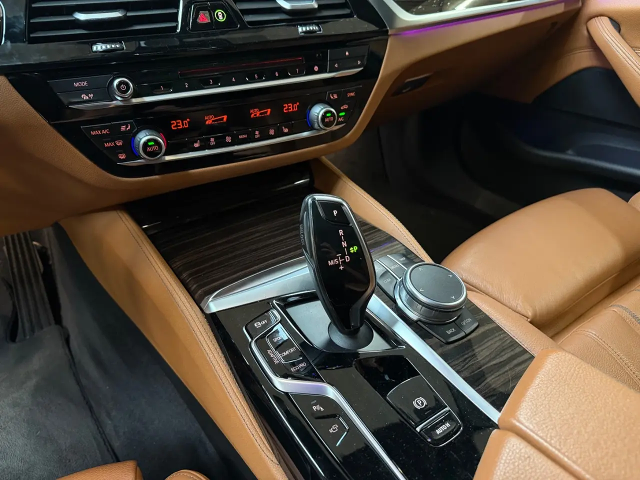 Billede 9 - BMW 520d 2,0 Touring Luxury Line aut.