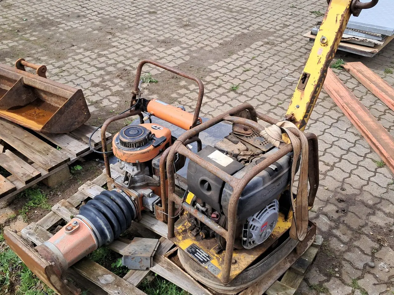 Billede 4 - Vibromax Pladevibrator 2 stk. vibrationsmaskiner