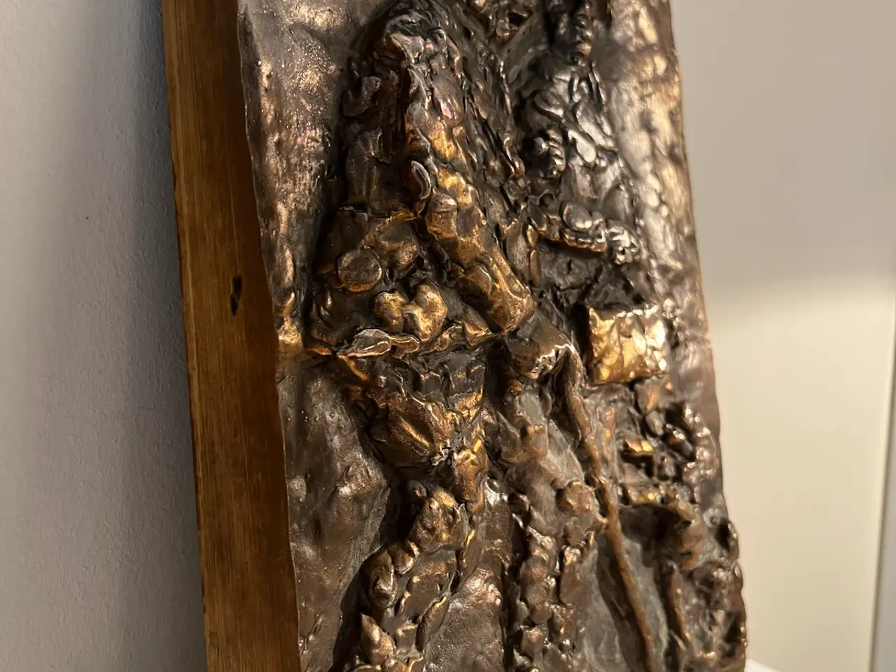 Billede 2 - Smukt bronze relief designet af Knud Nellemose