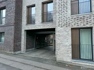 Elbilvenlige parkeringspladser til leje – Langelandsgade 106. Aarhus C