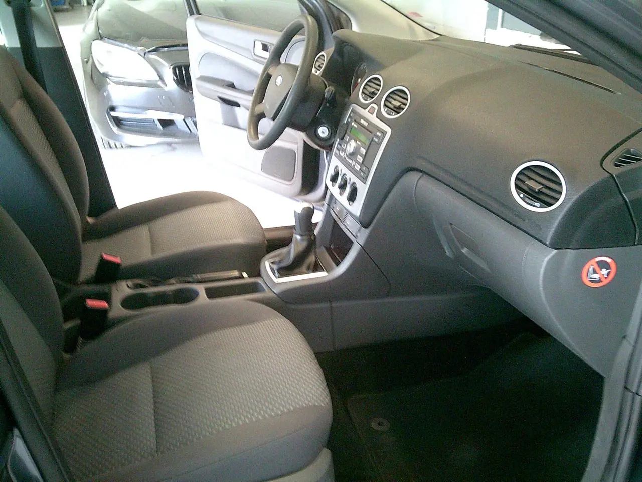 Billede 15 - Ford Focus 1,6 Trend 100