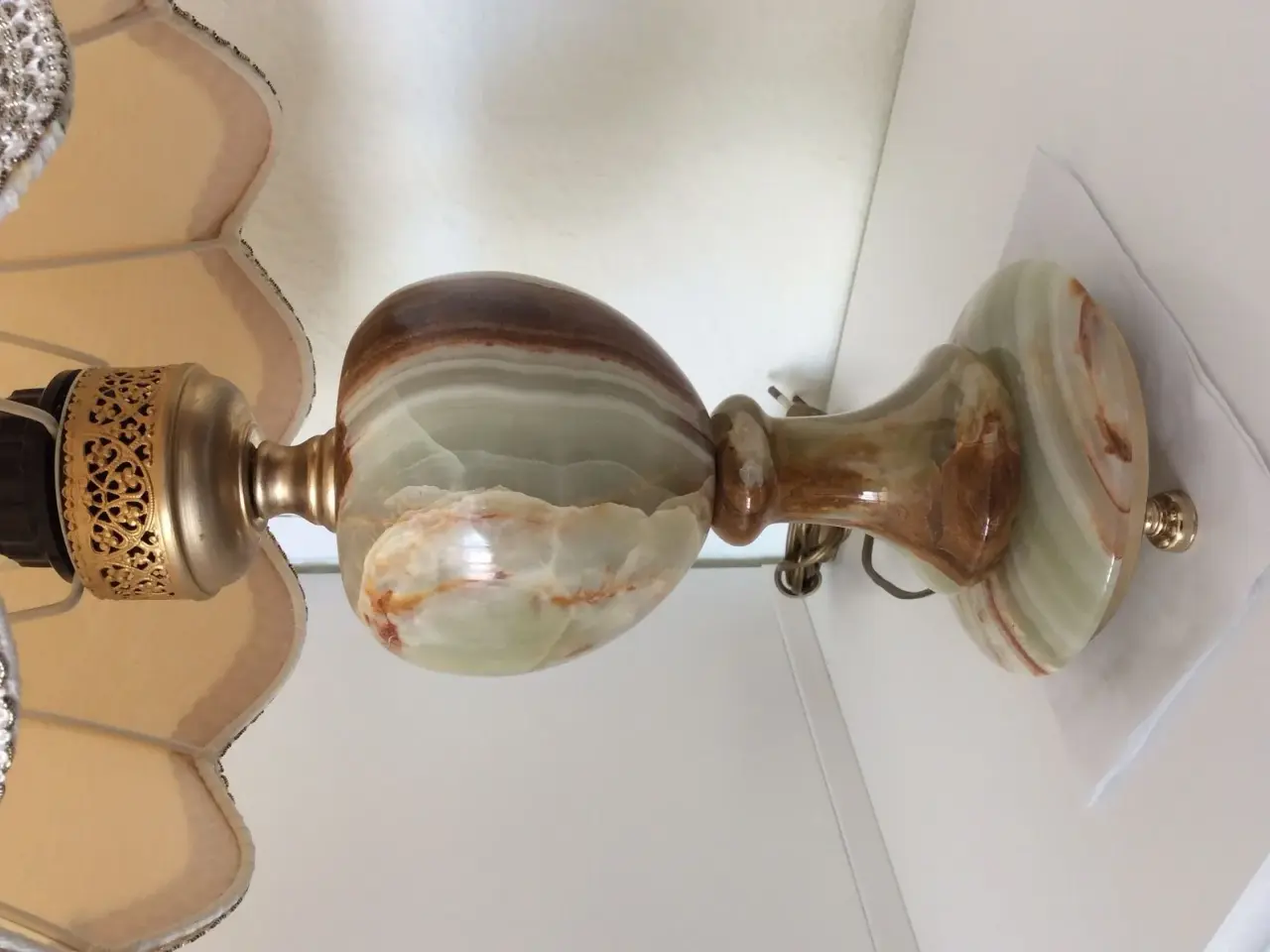 Billede 3 - Flot Gammel Bordlampe med Skærm.