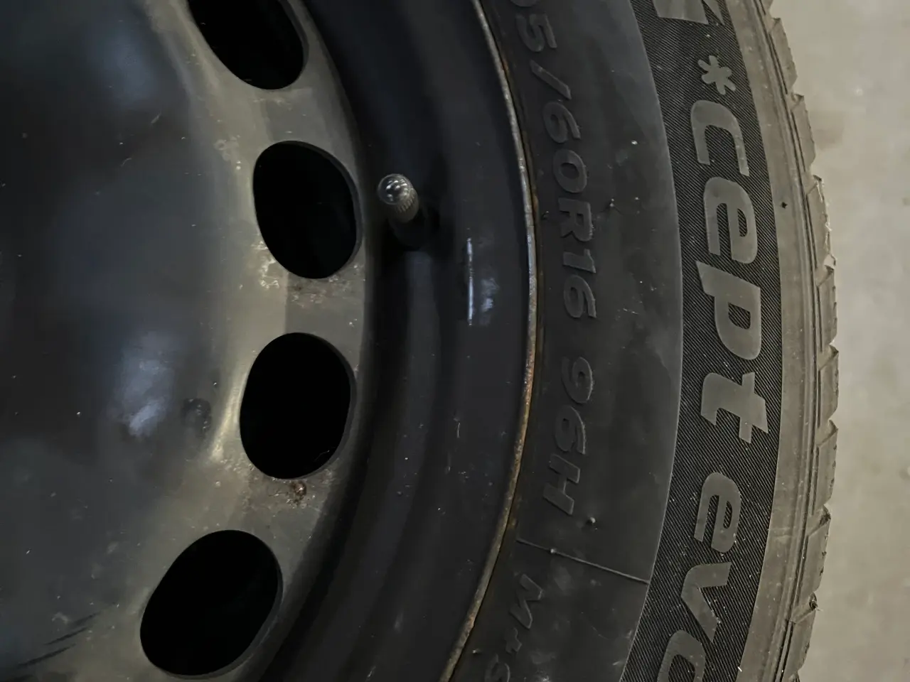 Billede 2 - Passathjul 205/60R16 vinterhjul
