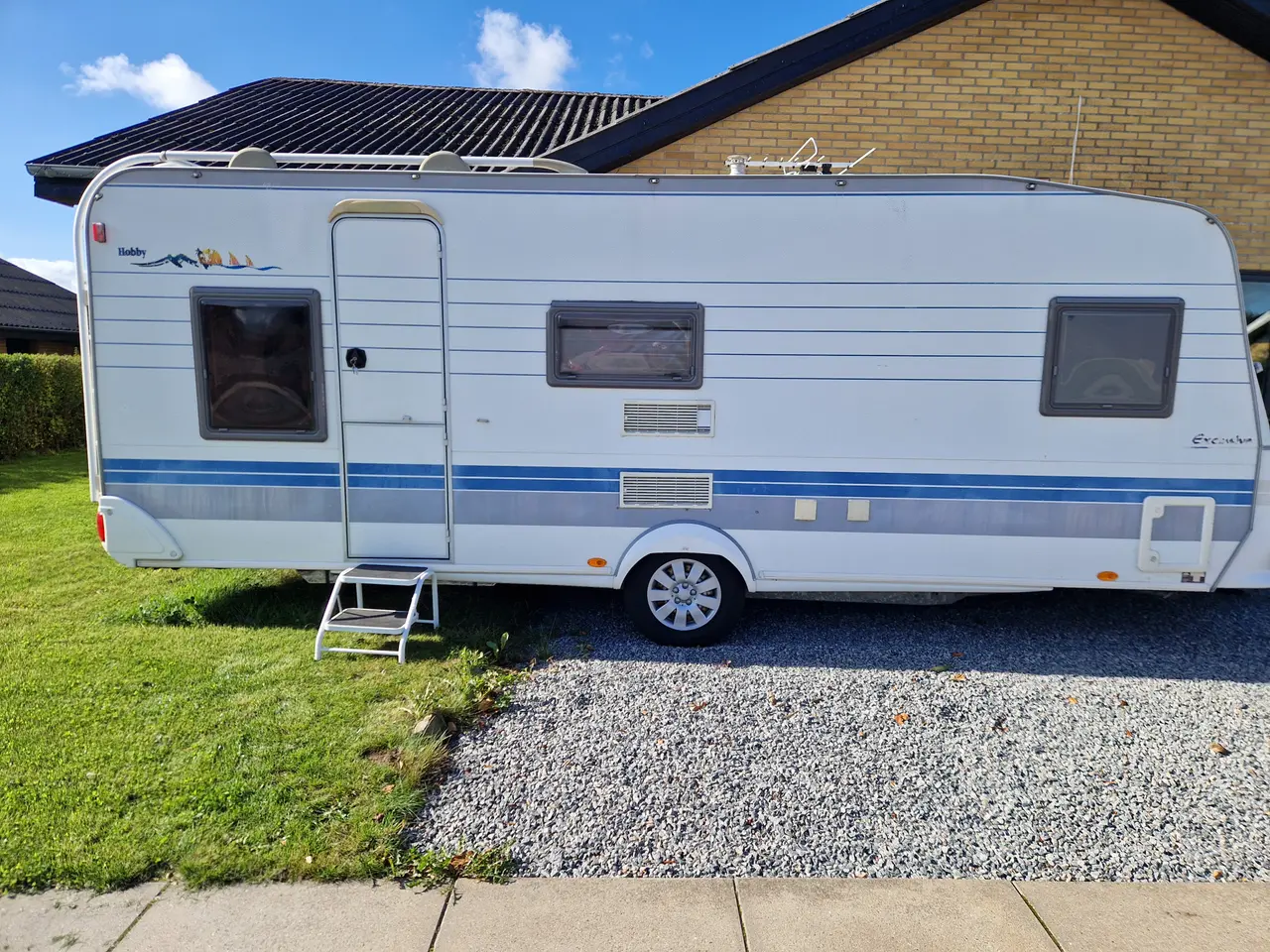 Billede 2 - Hobby 560 Exclusive – årgang 2001 – 6 sovepladser
