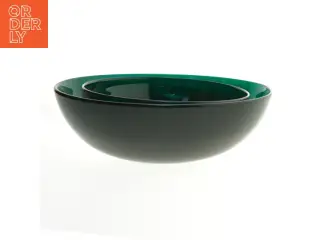 To grønne glasskåle fra holmegård (str. 2 styk. ø. 24,5 cm. og. ø. 32 cm)