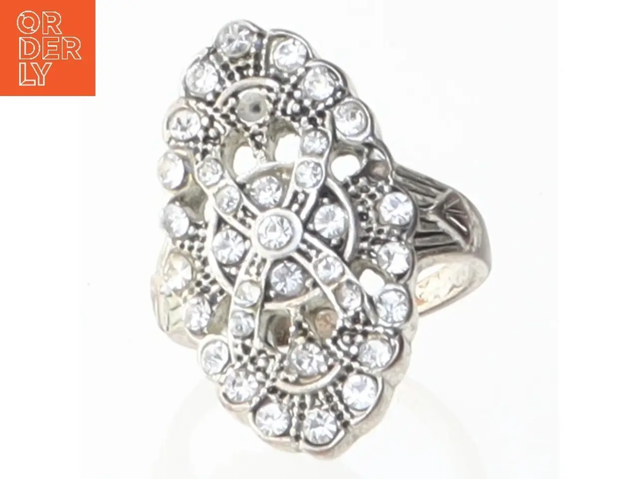Billede 1 - Dekorativ fingerring med klare sten (str. Ø 52 cm)