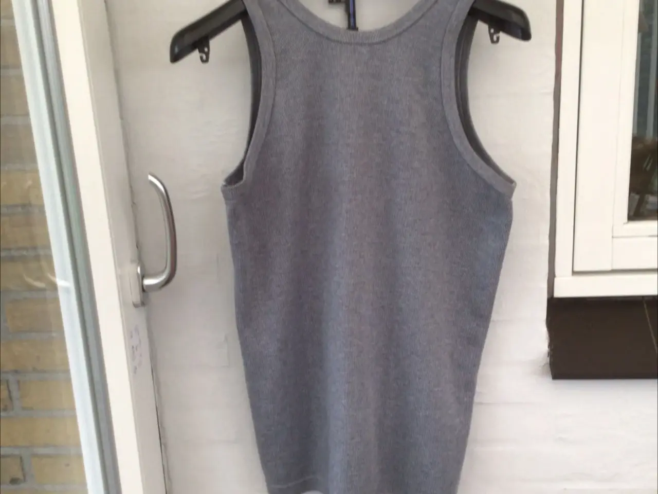 Billede 2 - Top fra Adidas str.m