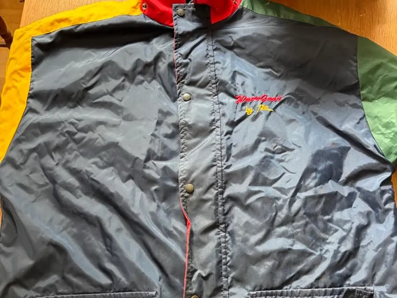 Billede 1 - 🧥 WaveGear by Taz – retro jakke i str. XL