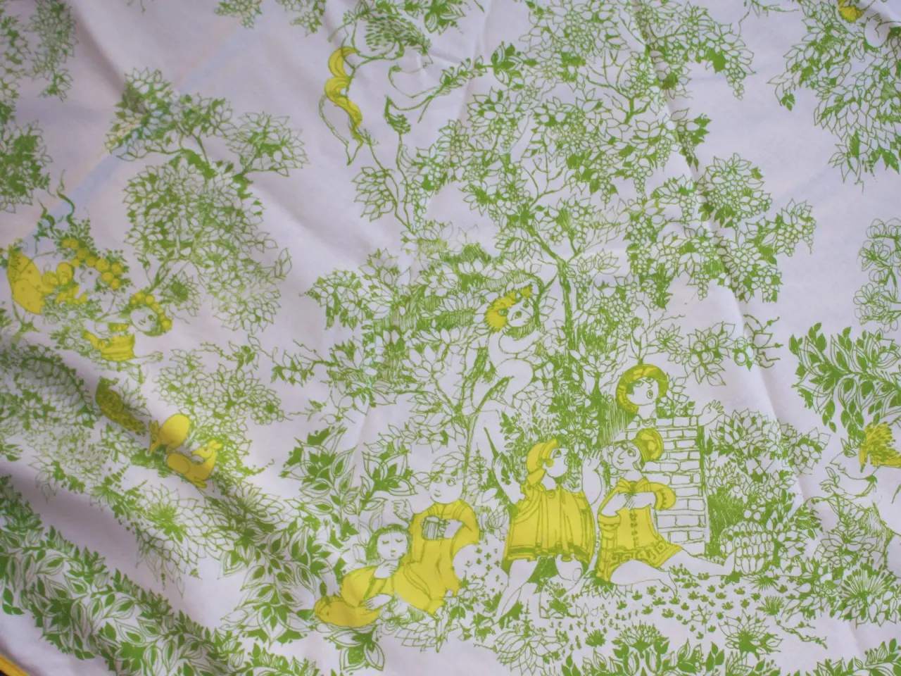 Billede 9 - Rund dug med Wiinblad motiv, ø 145 cm
