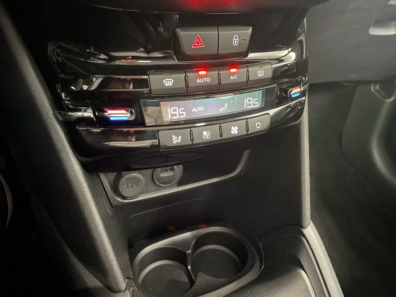 Billede 16 - Peugeot 208 1,5 BlueHDi 100 Privé