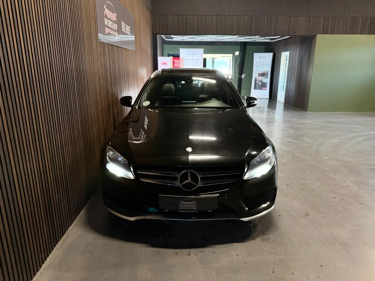 Billede 2 - Mercedes C220 d 2,2 AMG Line stc. aut.