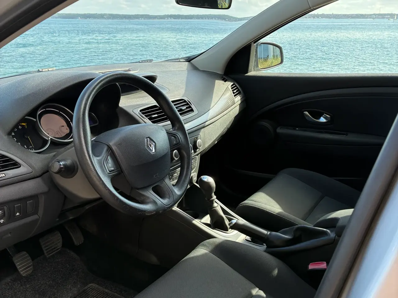 Billede 5 - Fin Renault megan med anhængertræk 