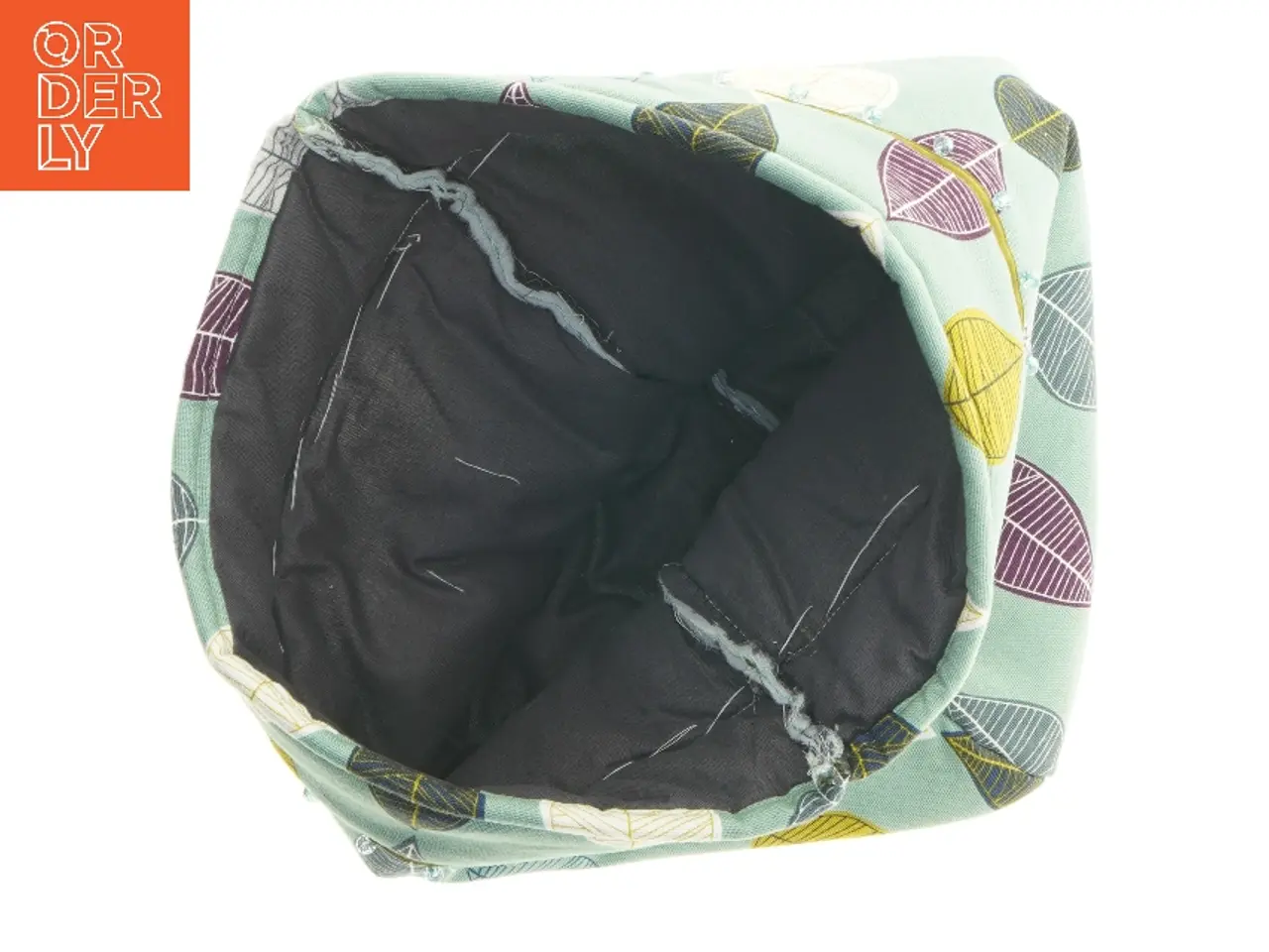 Billede 6 - Brødkurv med bladmotiv (str. 34 x 32 cm)