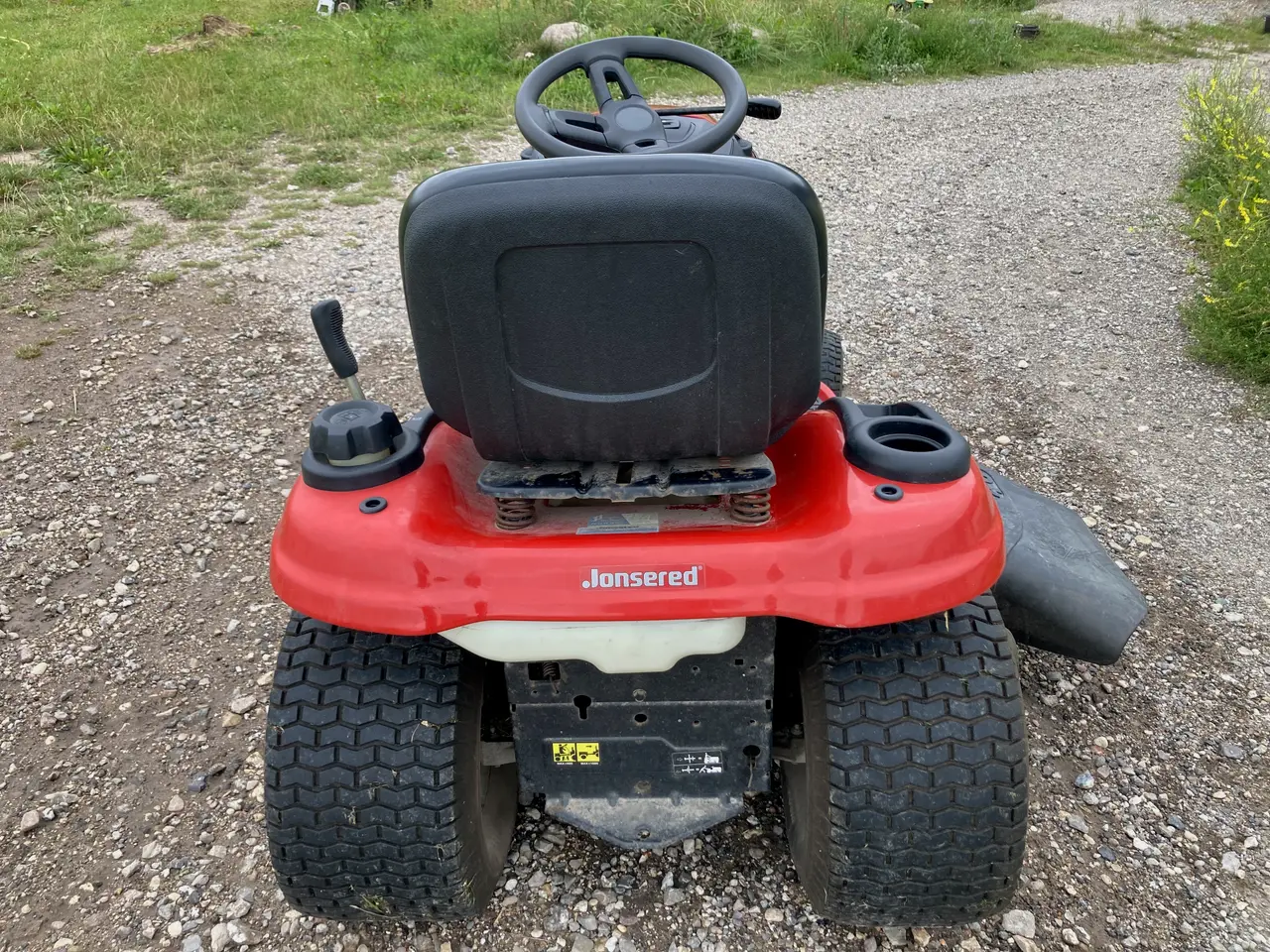 Billede 4 - Jonsered LT2320 A2 havetraktor
