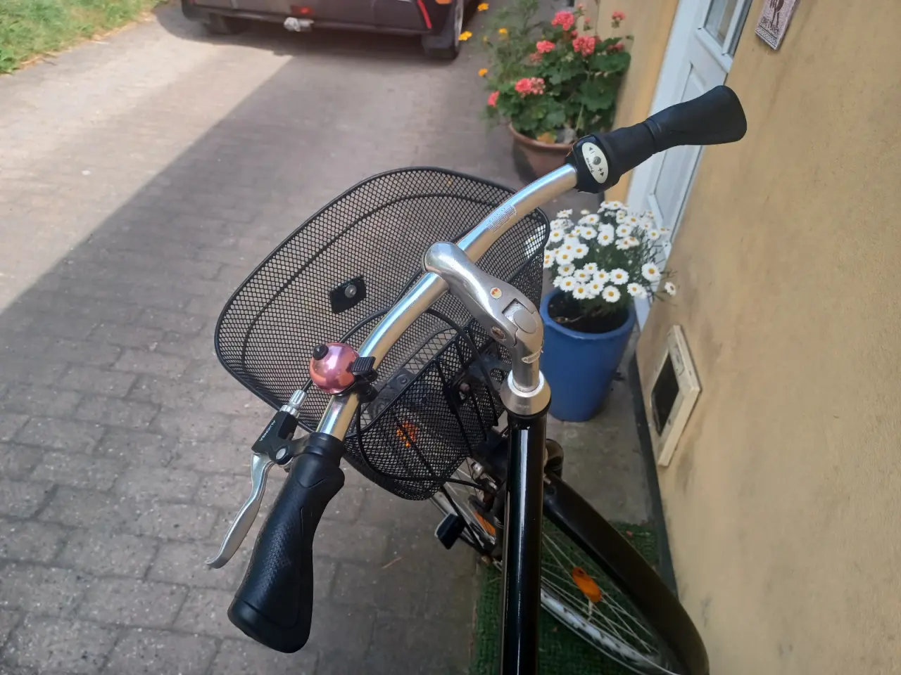 Billede 4 - Cykel SCO til pige/ung 28" hjul 16" stel
