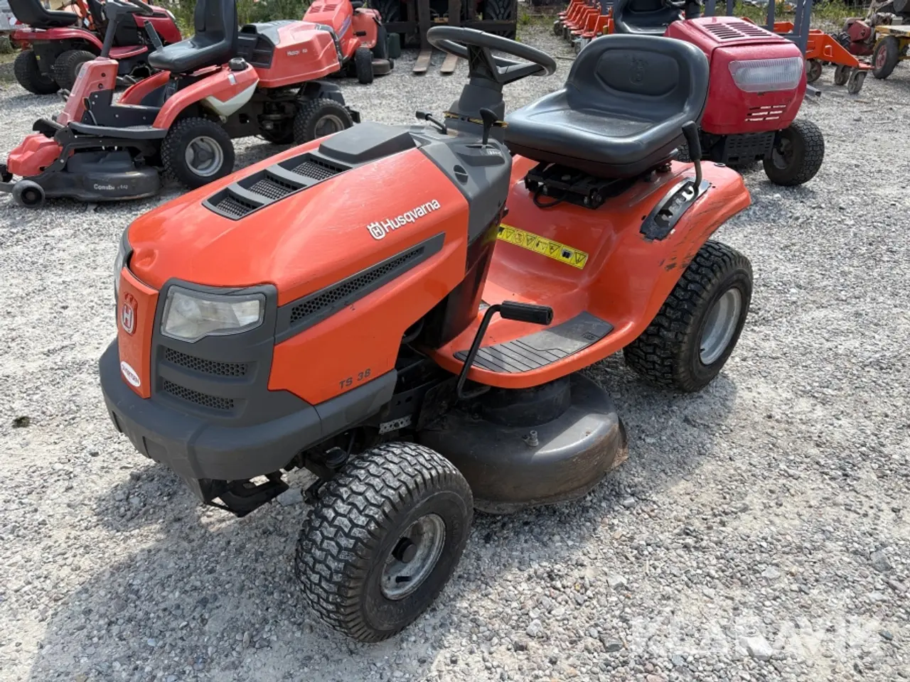 Billede 1 - Græsslåmaskine Husqvarna TS 38