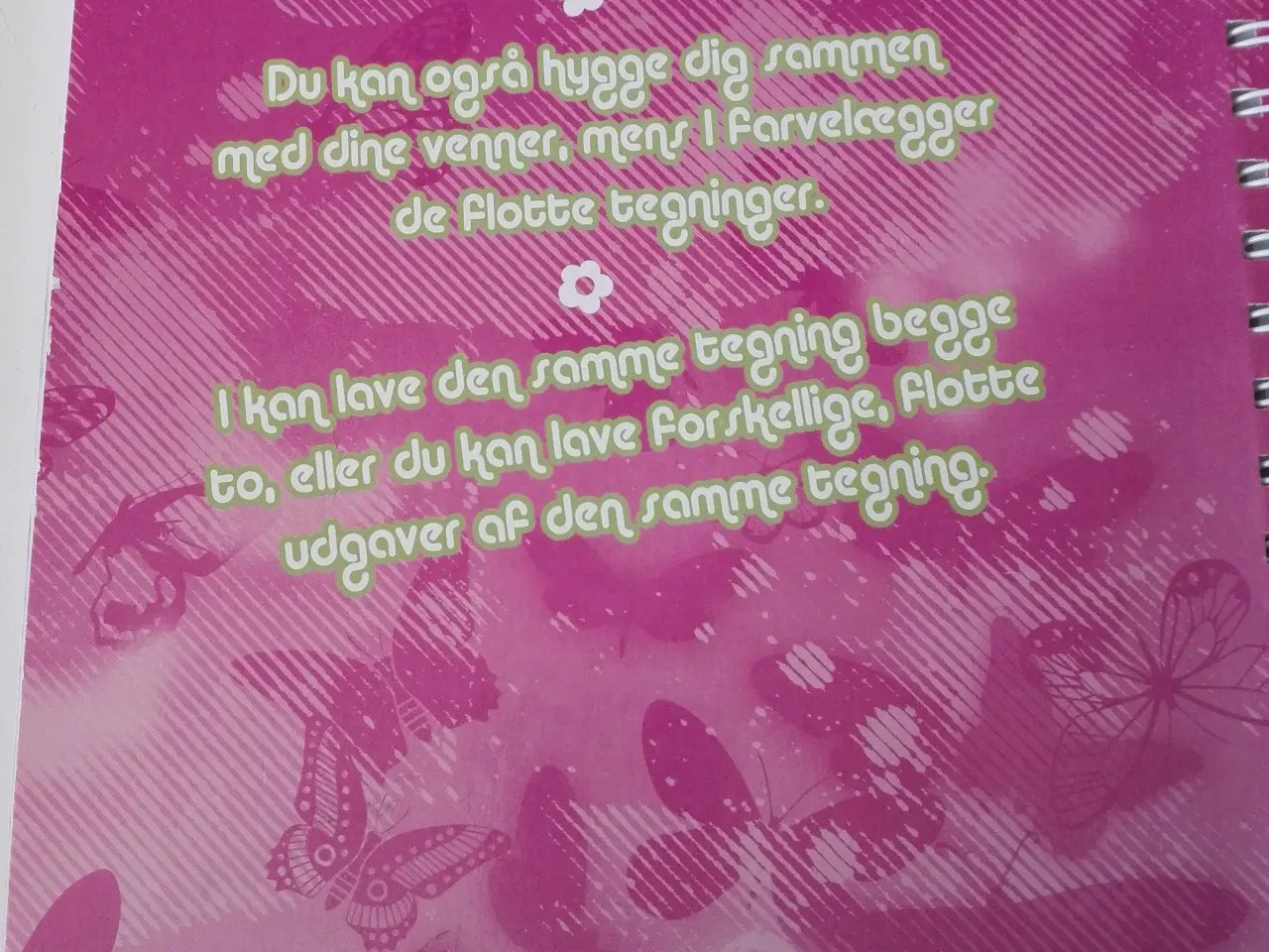 Billede 2 - Barbie Tegn og mal