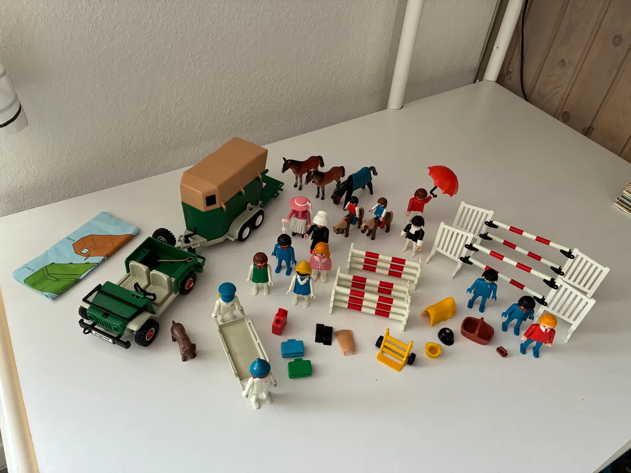 Billede 1 - Playmobil med heste