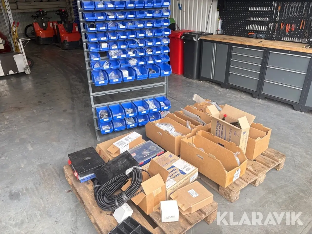 Billede 1 - Reservedele til både 3 reoler Mercury, mercrusier, suzuki
