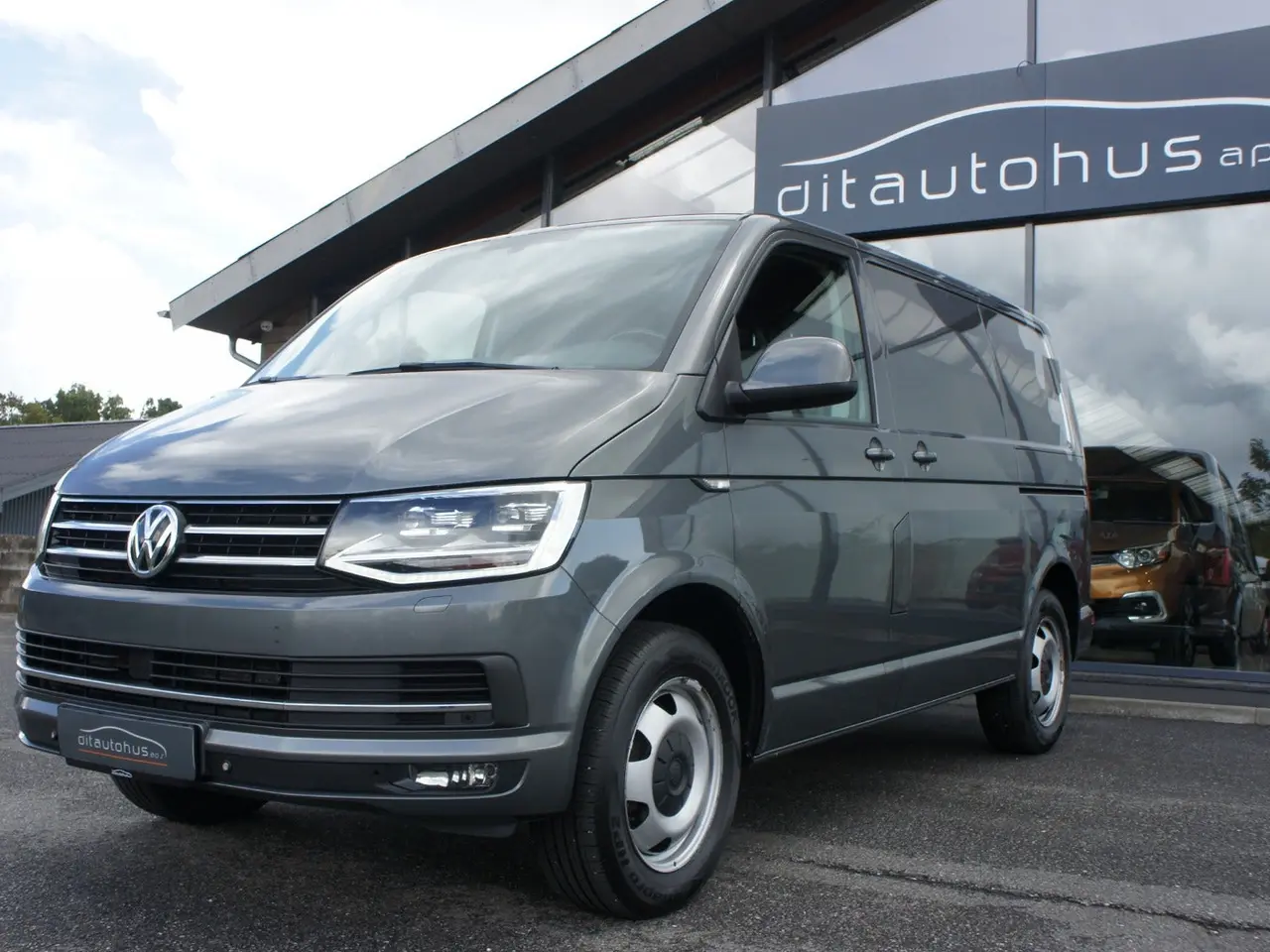 Billede 3 - VW Transporter 2,0 TDi 150 Kassevogn DSG kort