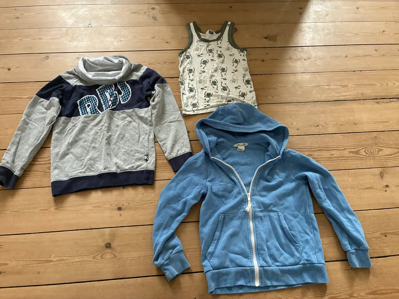 Billede 3 - Børnetøjs pakke str. 122-128