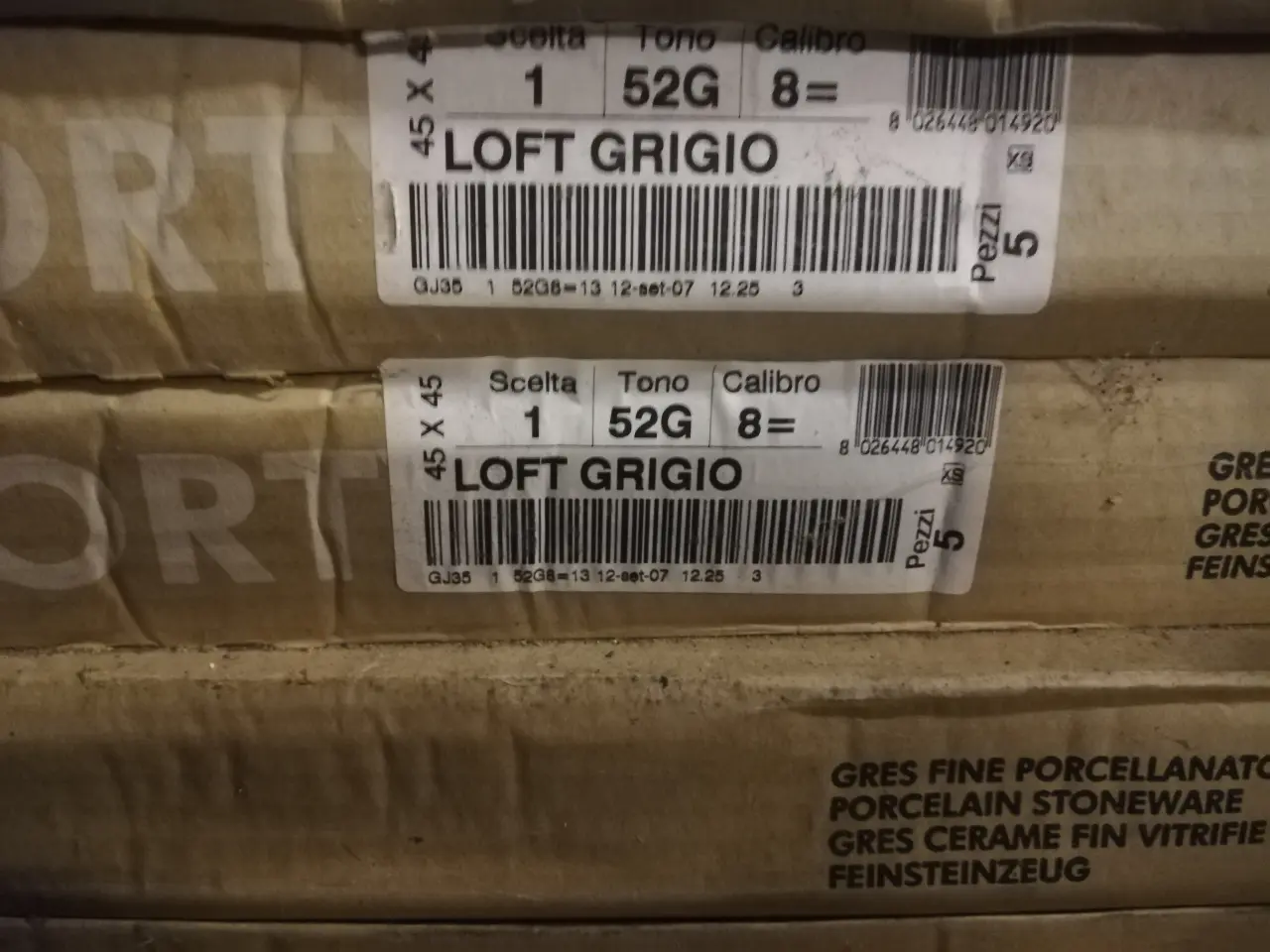 Billede 3 - Væg og/eller gulv klinker.