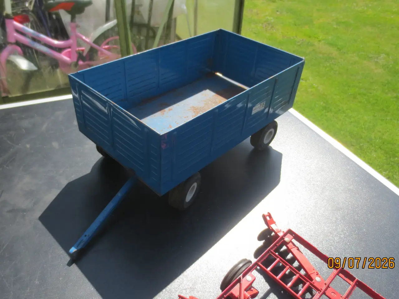 Billede 3 - Modeltraktor 4 Hjulet vogn Plov Tallerkenharve