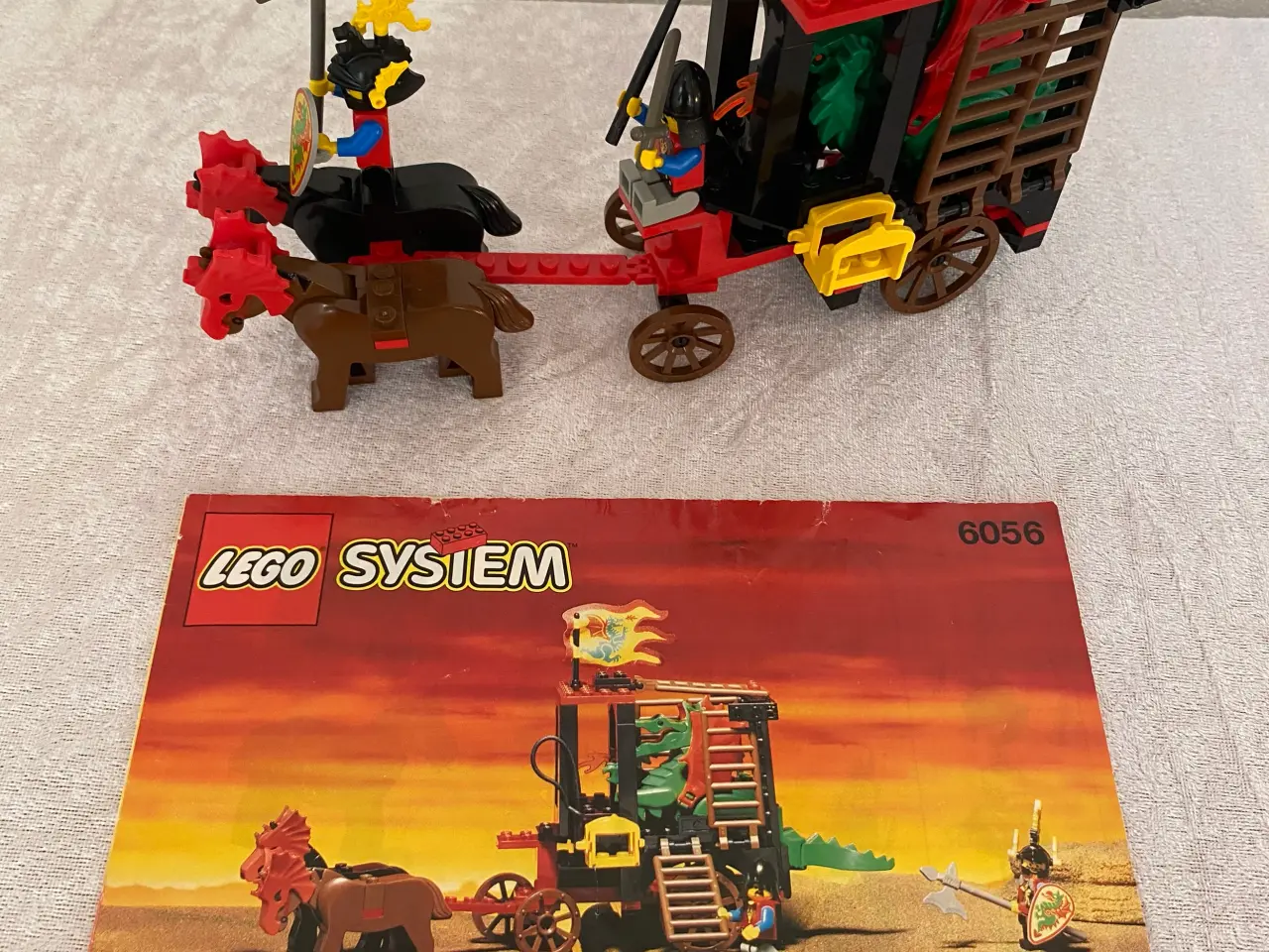 Billede 1 - 🧱 LEGO 6056 - Dragon Wagon (1993)