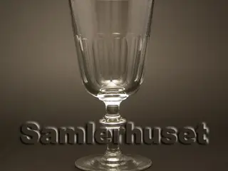 Chr. 8 Rødvinsglas. H:155 mm.