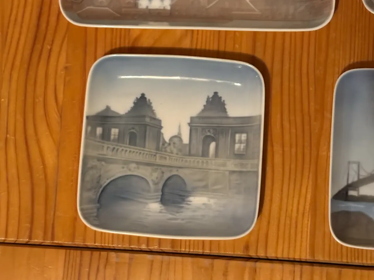 Billede 3 - Bing & Grøndahl og Royal Copenhagen Asietter