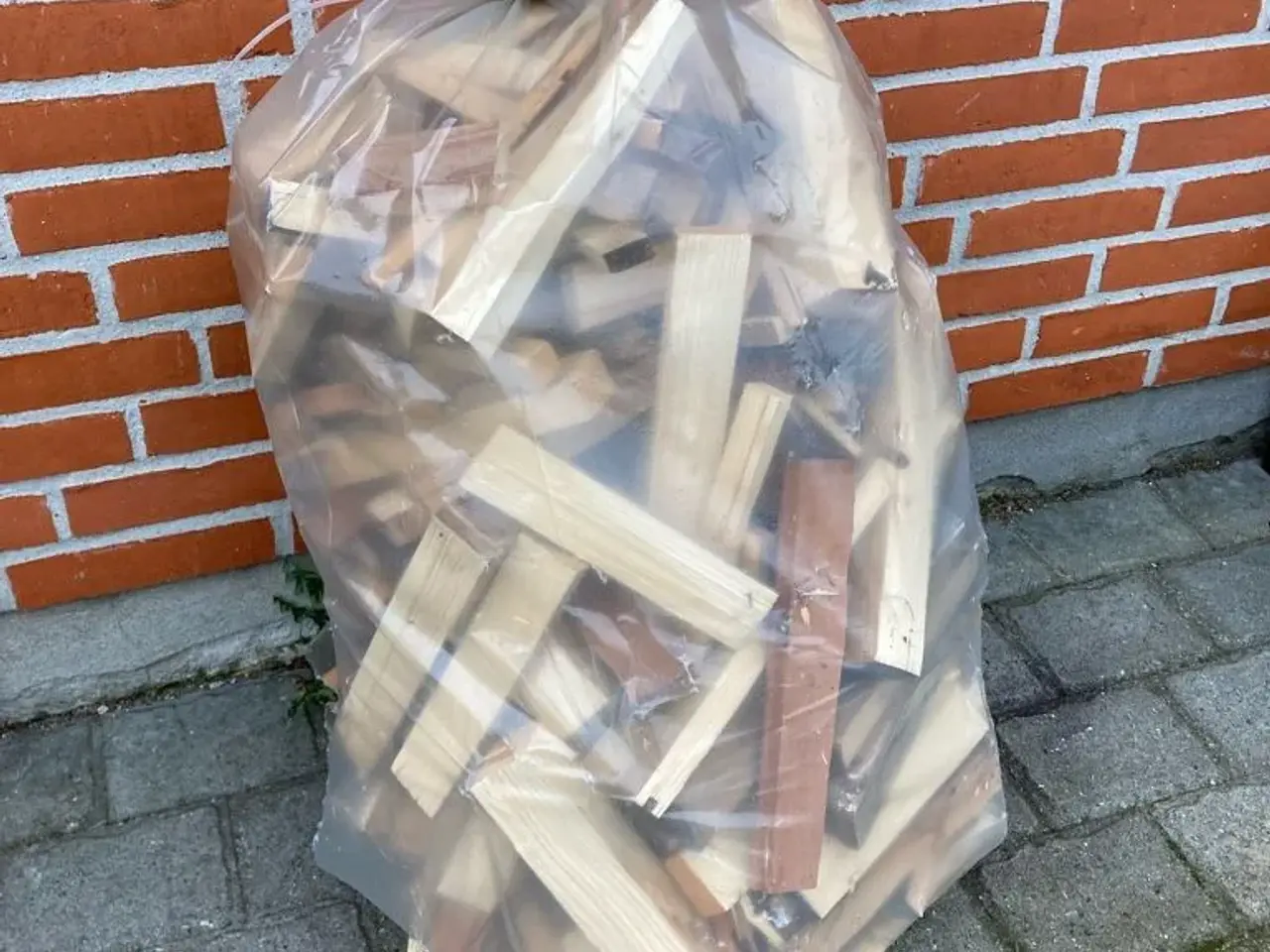 Billede 2 - Dejligt tørt optændings pinde….