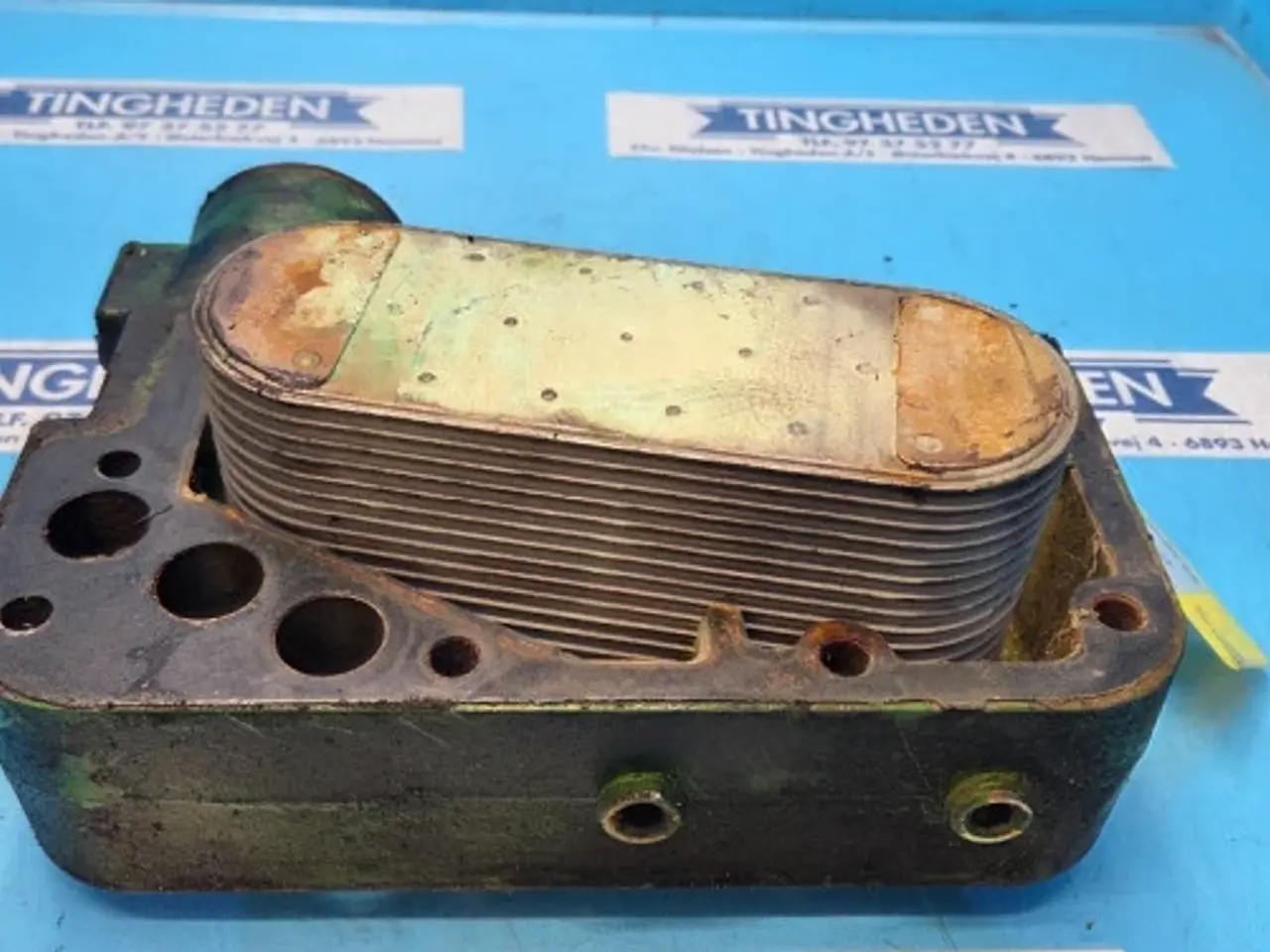 Billede 2 - John Deere 6125HZ001 Oliekøler RE500657